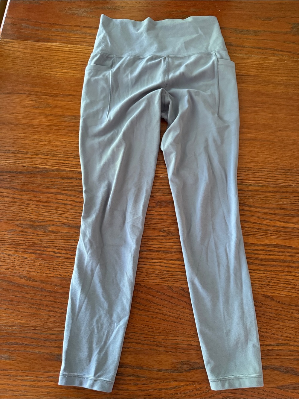 Athleta Light Gray High-Waist 7/8 Salutation Stash Leggings